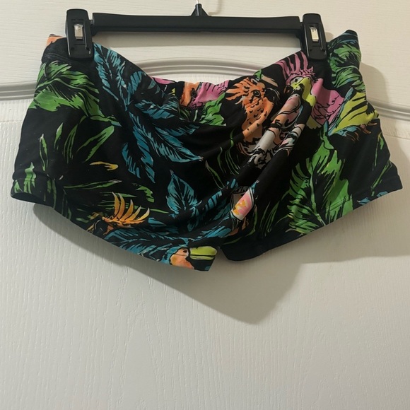 AUTHENTIC DIESEL Tropical Print Men’s Swim Short Size Small - Picture 3 of 3